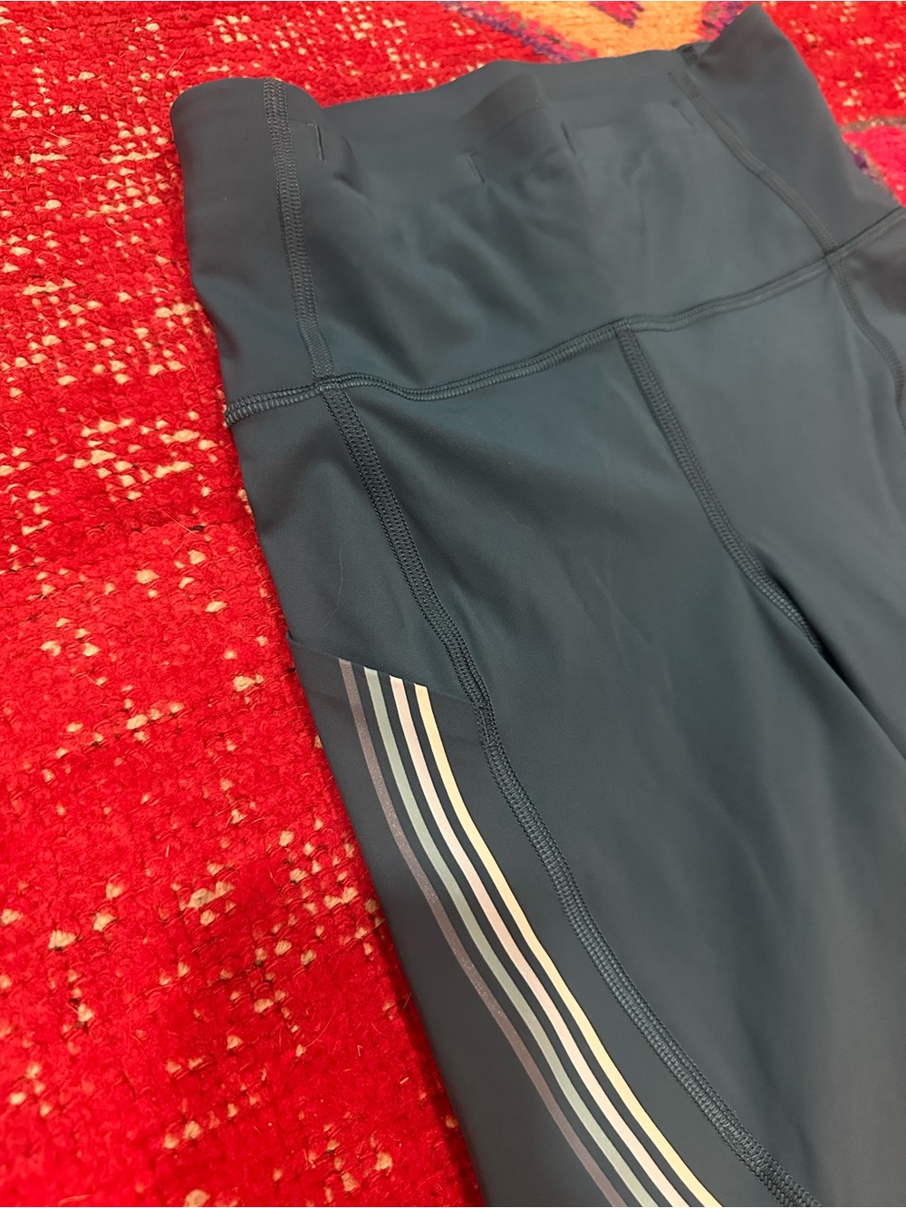 LULULEMON leggings teal with rainbow sz 2 - worn once - Picture 2 of 11